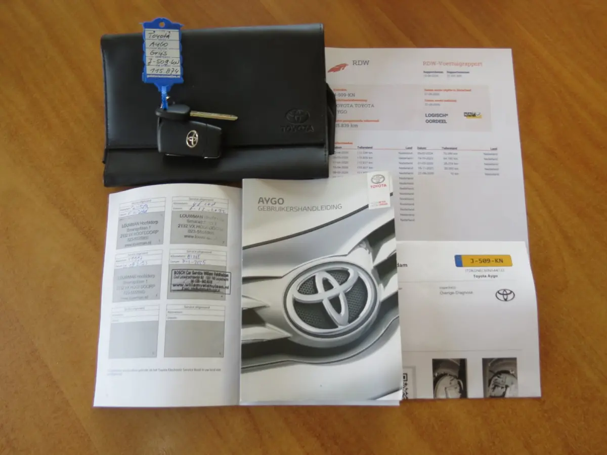 1.0 VVT-i x-fun 5-DRS NIEUWE TYPE | AIRCO | DEALER ONDERHOUDEN | BLUETOOTH |
