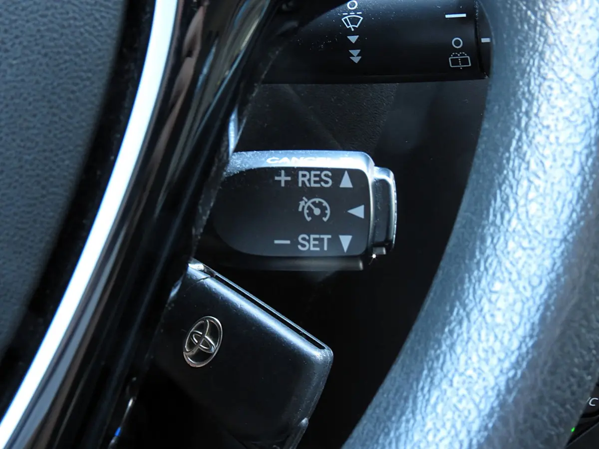 1.0 VVT-i x-fun 5-DRS NIEUWE TYPE | AIRCO | DEALER ONDERHOUDEN | BLUETOOTH |