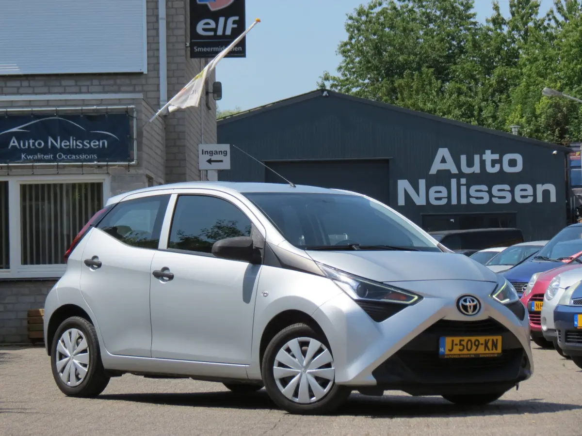 1.0 VVT-i x-fun 5-DRS NIEUWE TYPE | AIRCO | DEALER ONDERHOUDEN | BLUETOOTH |