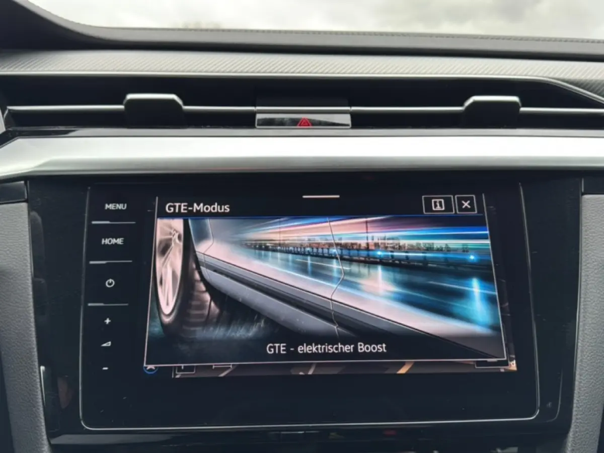 1.4 TSI DSG R-LINE BUSINESS+ TREKHAAK/ELEKKLEP/360CAM/ACC/STOELVERW