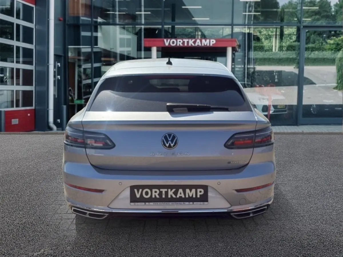 1.4 TSI DSG R-LINE BUSINESS+ TREKHAAK/ELEKKLEP/360CAM/ACC/STOELVERW