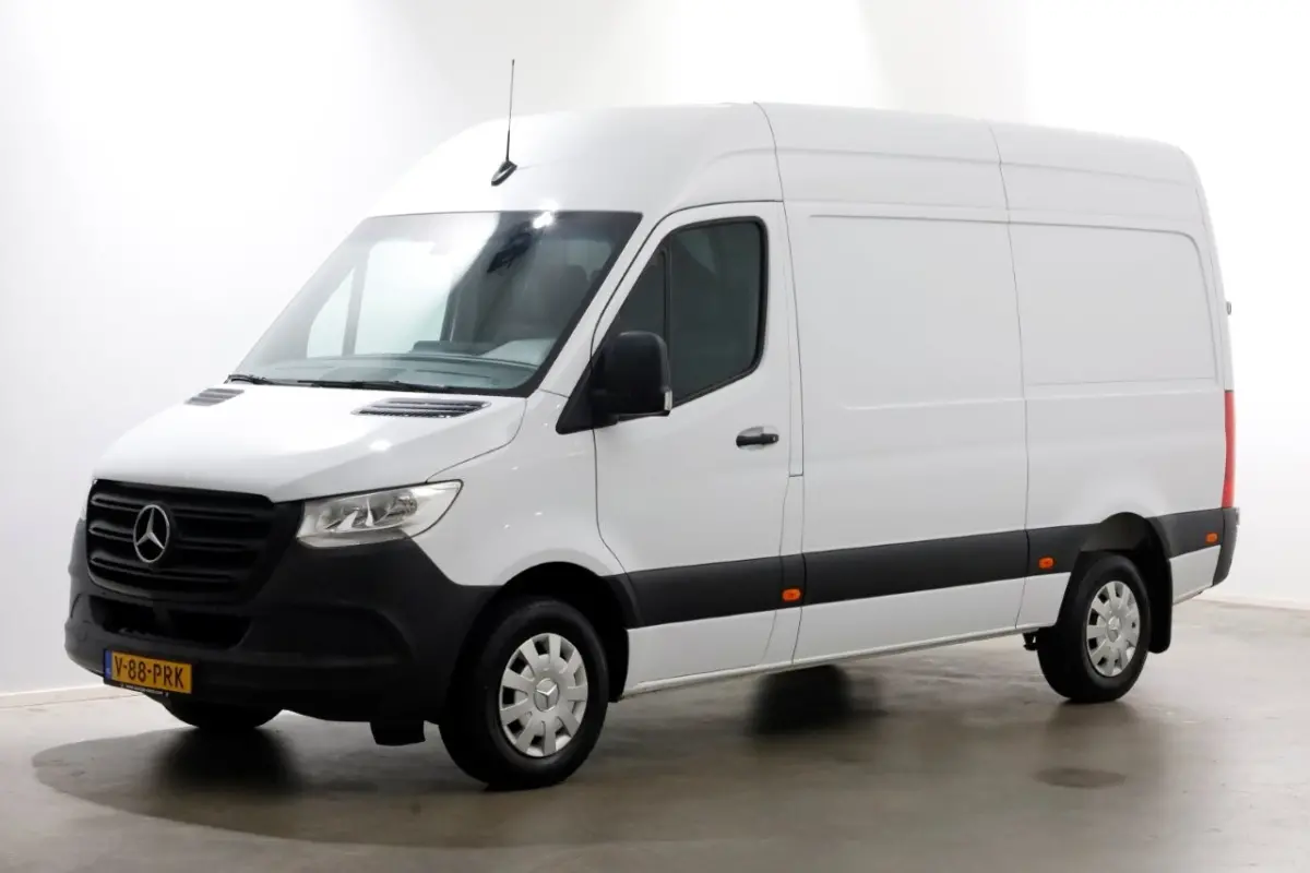 316 CDI 163pk RWD L2H2 Airco/Navi/Camera/Trekhaak 3500kg 11-2018