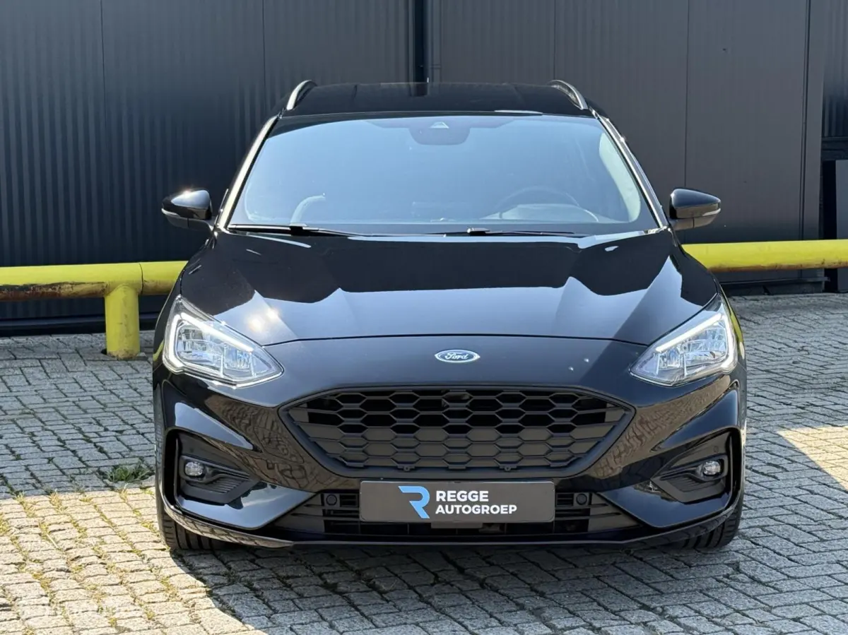 1.0 EcoBoost ST Line Business