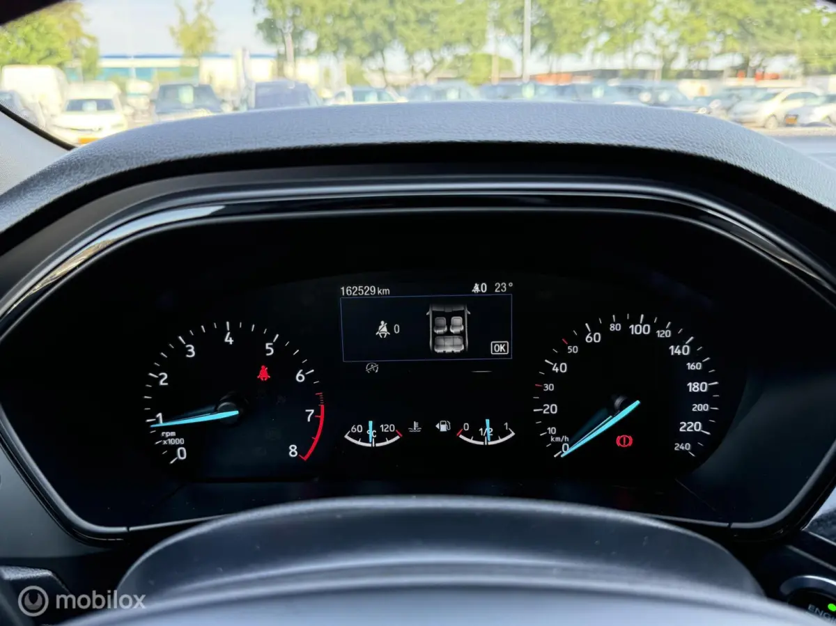 1.0 EcoBoost ST Line Business