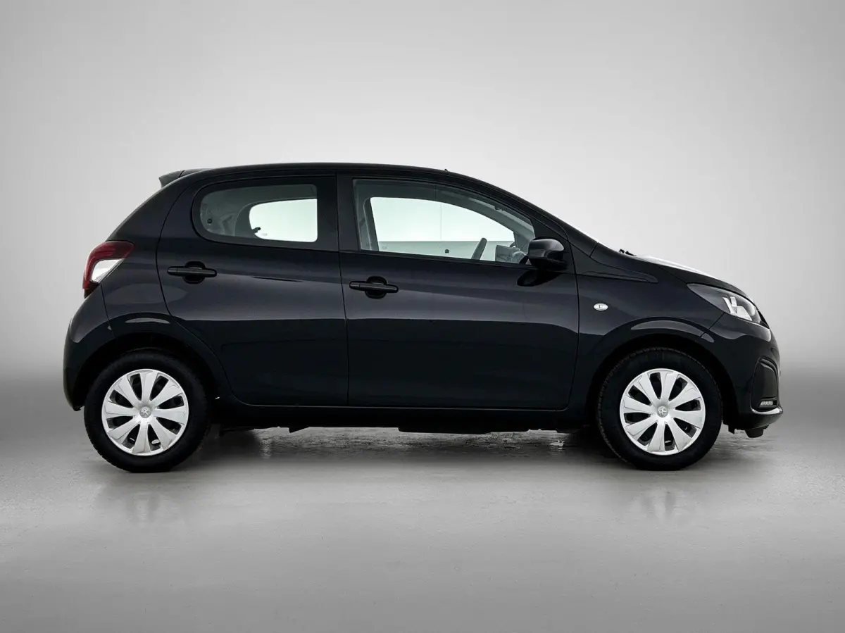 1.0 72pk Active | Airco | Bluetooth | IsoFix |