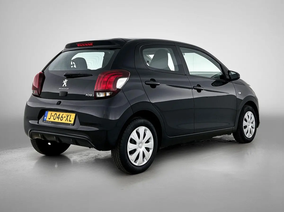 1.0 72pk Active | Airco | Bluetooth | IsoFix |