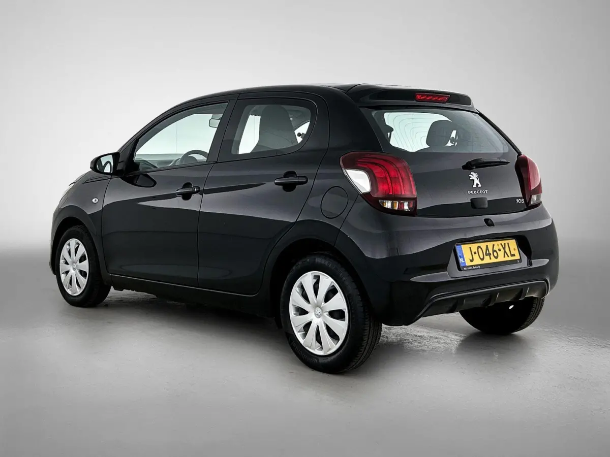 1.0 72pk Active | Airco | Bluetooth | IsoFix |