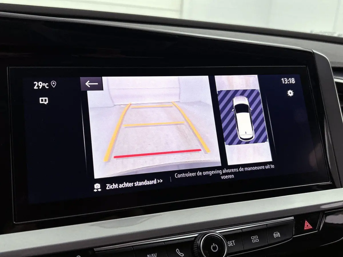 1.2 130pk GS Line | Navigatie | Elektrische Klep | Adaptieve Cruise Control | 360 Camera |Stoel-/Stuurverwarming | Navigatie | Climate Control | 18"LMV | Dodehoekdetectie |