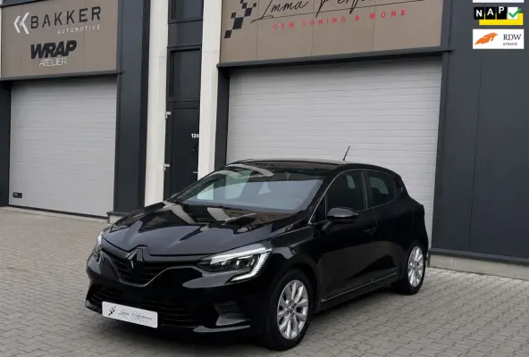 1.6 E-Tech Hybrid 140 Intens