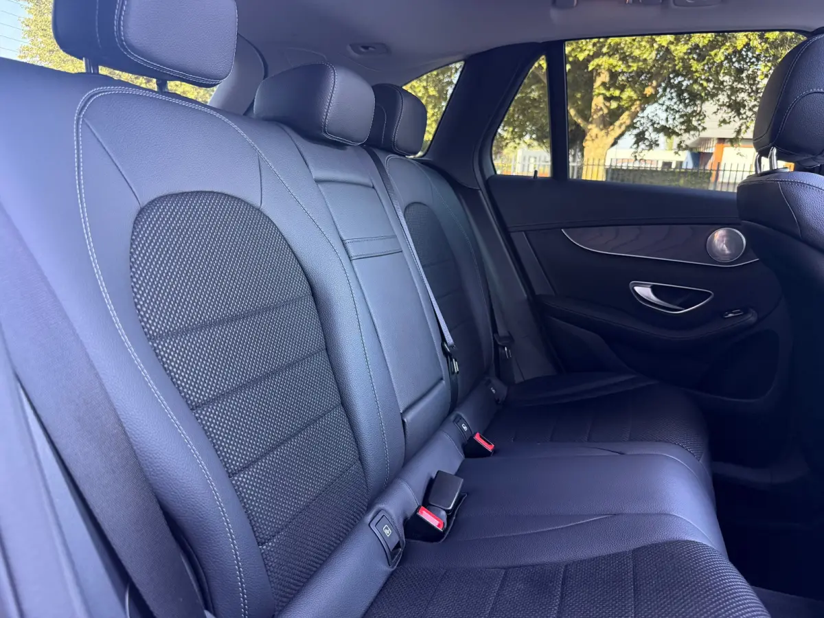 250 4MATIC AMG ambition | PANO | 360 Camera | Burmeister | Full LED | Navi | Cruise | Clima |