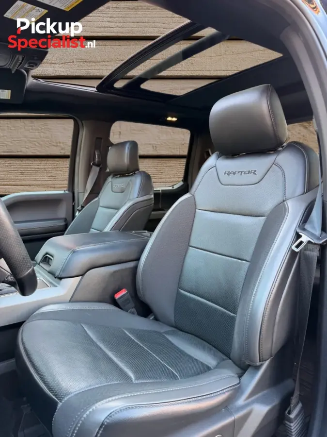 USA 3.5 V6 Ecoboost SuperCab Raptor , DIKSTE VAN NL!! , COMPLETE HISTORIE , BLACK ON BLACK ,