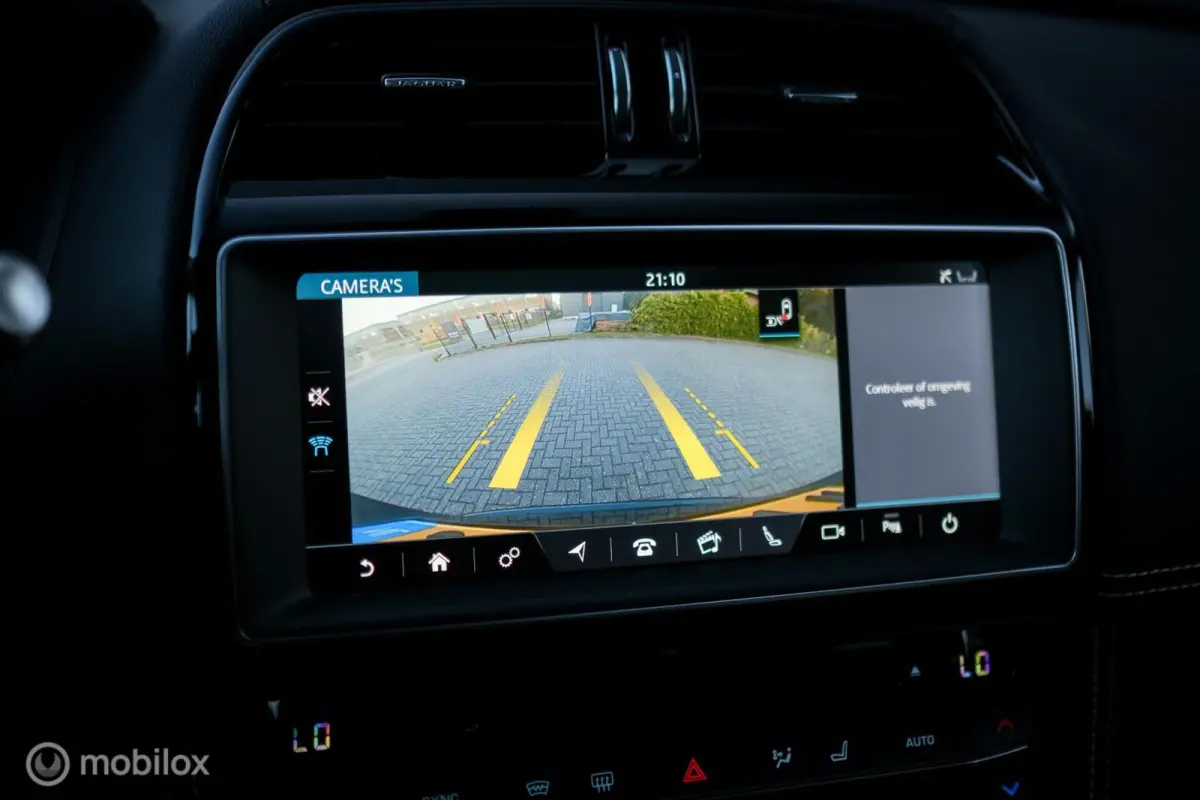 3.0 R-Sport AWD 30d | Dealer OH | Panorama | Meridian | Camera | Carplay | Nieuwe motor | rijklaar |