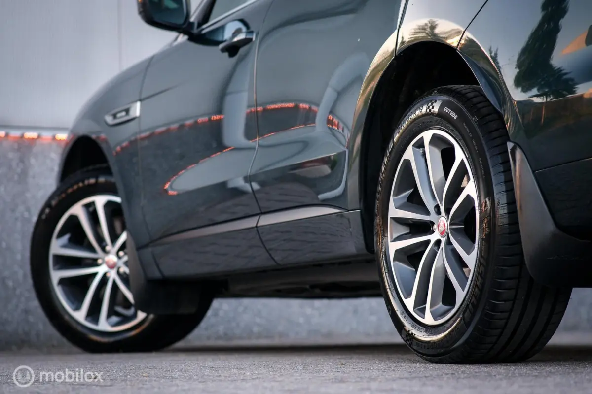 3.0 R-Sport AWD 30d | Dealer OH | Panorama | Meridian | Camera | Carplay | Nieuwe motor | rijklaar |
