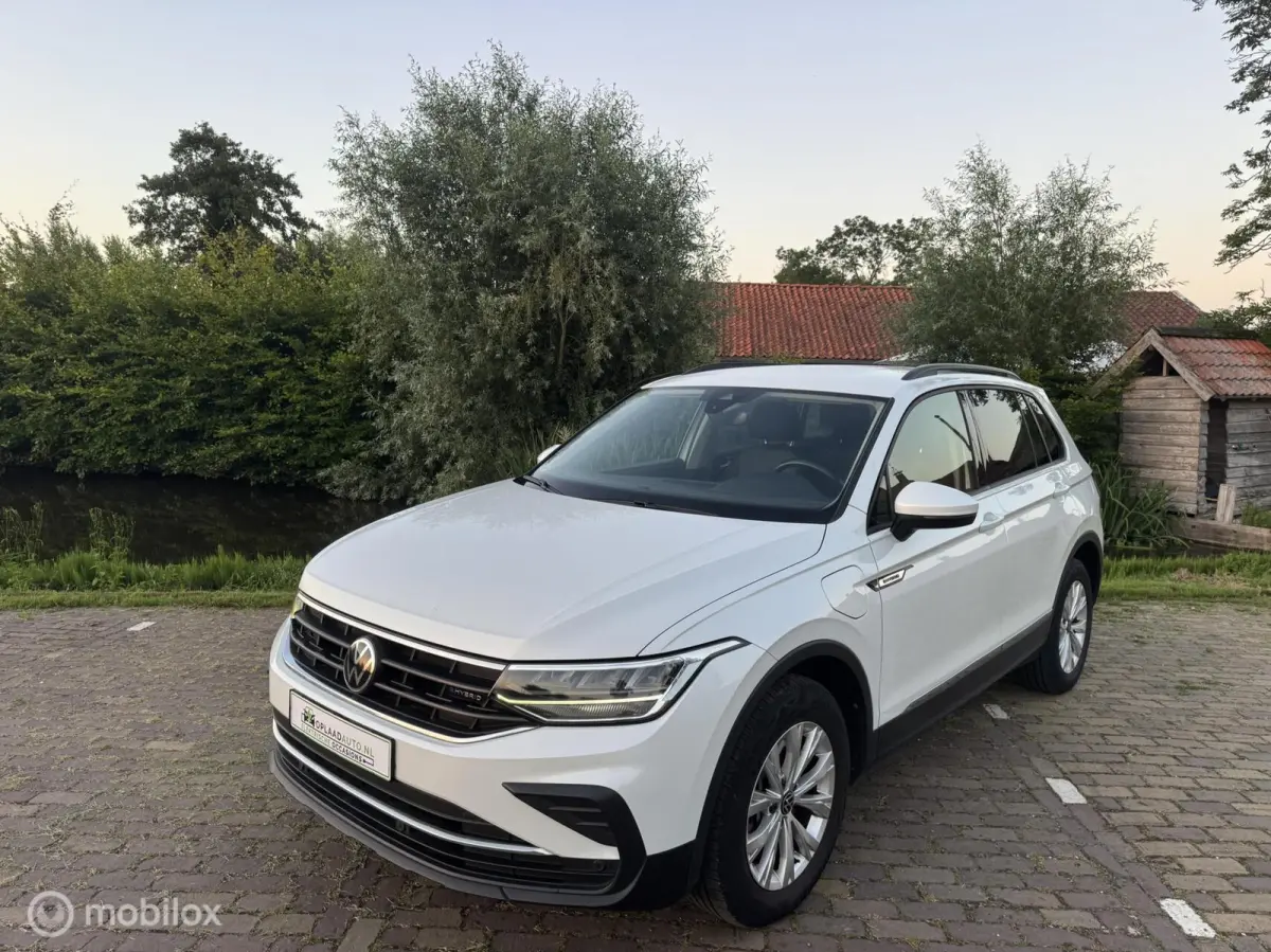 1.4 TSI eHybrid PHEV Life | ACC | Camera