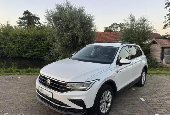 1.4 TSI eHybrid PHEV Life | ACC | Camera