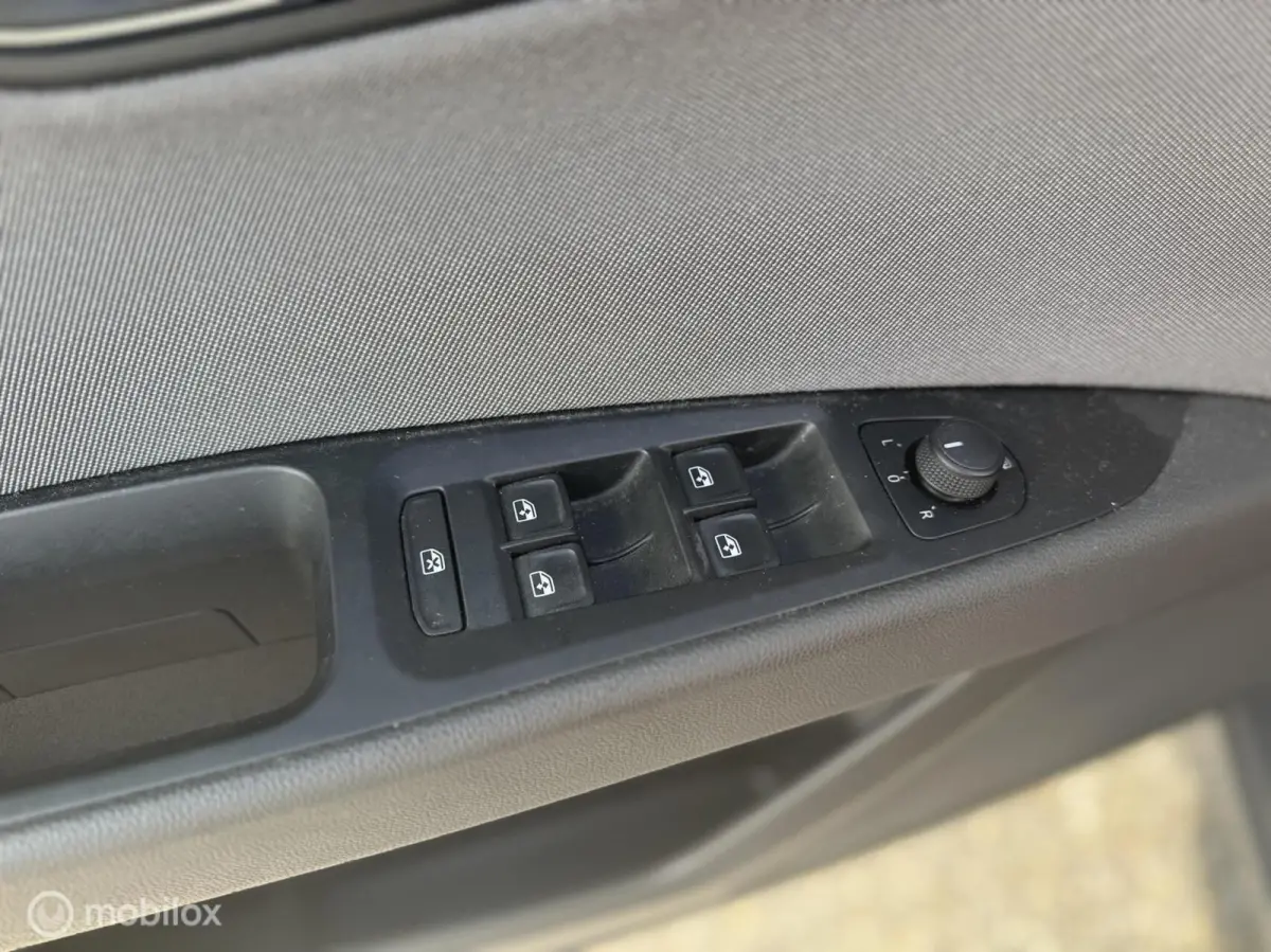 1.0 EcoTSI Style / NAP / DEALERONDER. / KEYLESS