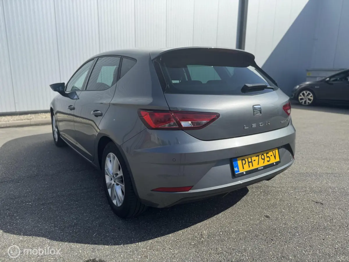 1.0 EcoTSI Style / NAP / DEALERONDER. / KEYLESS
