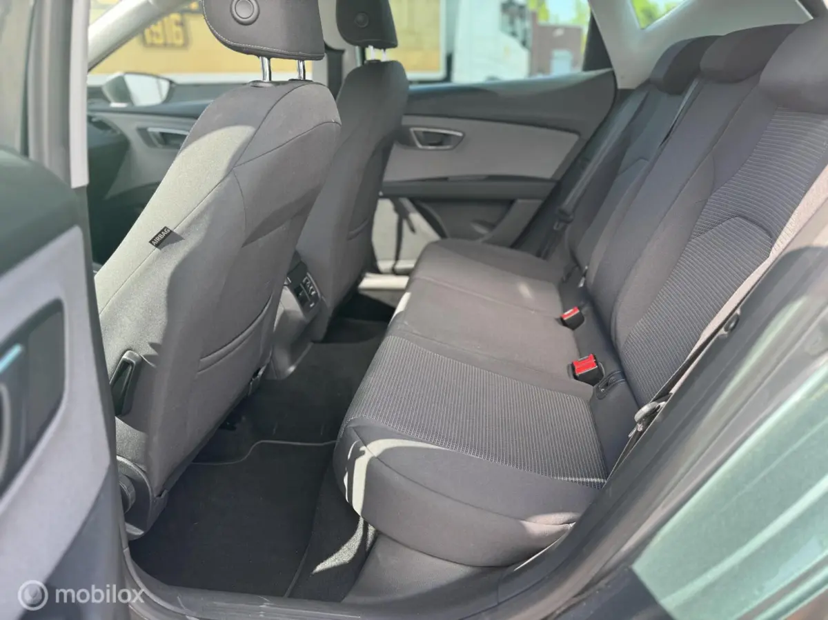 1.0 EcoTSI Style / NAP / DEALERONDER. / KEYLESS
