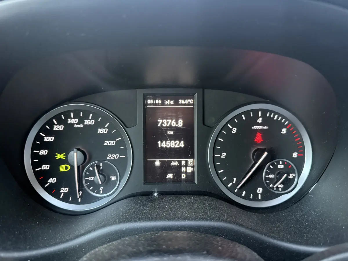 114 1.9 CDI Automaat L2H1 Climate Control Cruise Control Parkeersensoren V+A Kastwand Inbouw