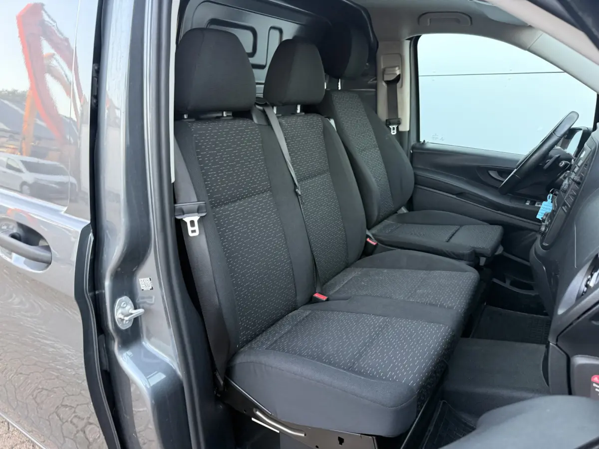 114 1.9 CDI Automaat L2H1 Climate Control Cruise Control Parkeersensoren V+A Kastwand Inbouw