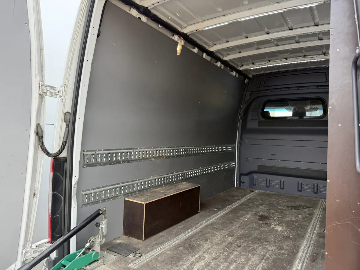 319 3.0 V6 L2H2 10-Inch MBUX Navigatie Climate Control Cruise Control 3,5 Trekhaak Oprijplaat
