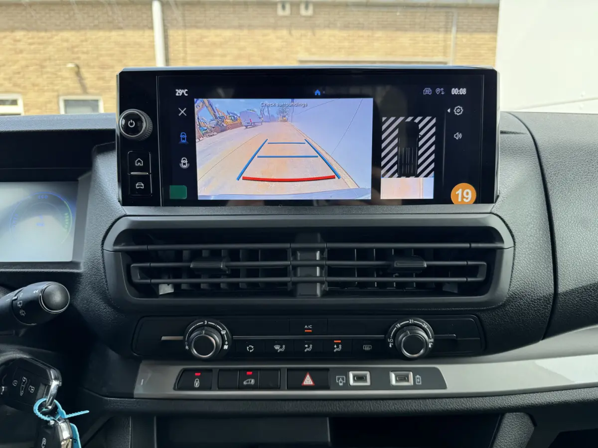 75kWh Nieuw! Elektrisch L1 348km WLTP Snelladen Climate Control Cruise Control Camera Parkeersensoren v+a