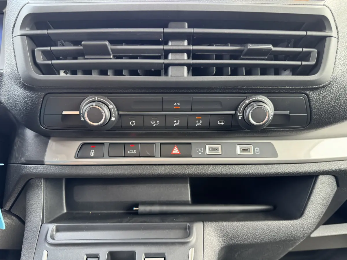75kWh Nieuw! Elektrisch L1 348km WLTP Snelladen Climate Control Cruise Control Camera Parkeersensoren v+a