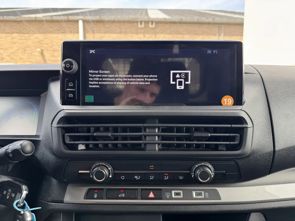 75kWh Nieuw! Elektrisch L1 348km WLTP Snelladen Climate Control Cruise Control Camera Parkeersensoren v+a