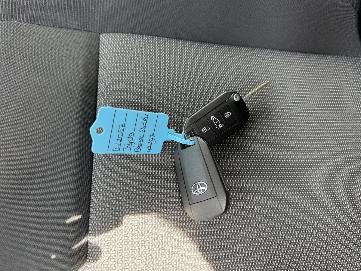 75kWh Nieuw! Elektrisch L1 348km WLTP Snelladen Climate Control Cruise Control Camera Parkeersensoren v+a
