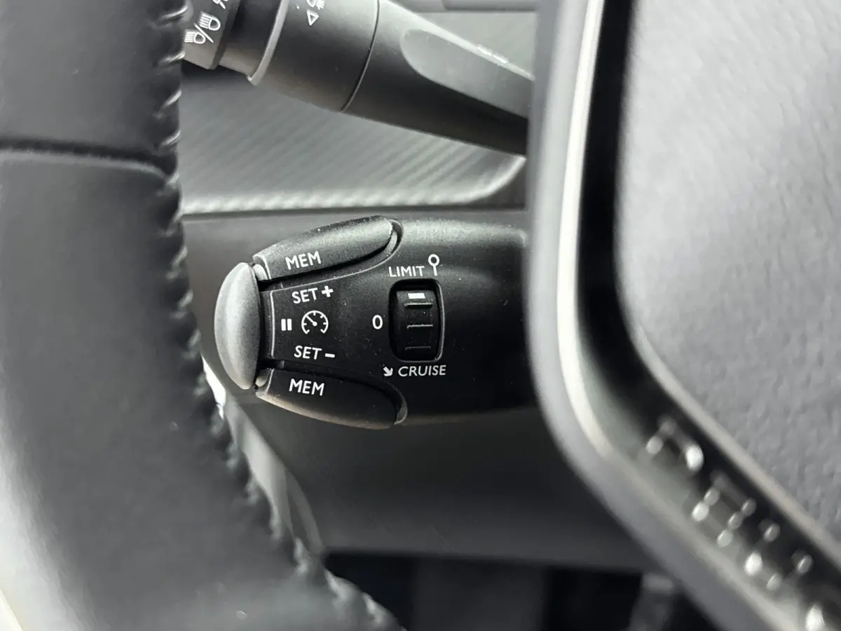 1.2 75pk Active | Airco | Cruise control | Carplay |