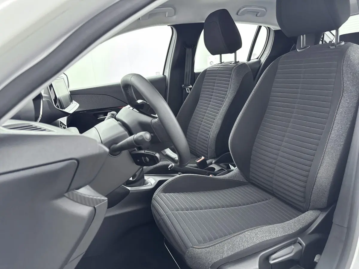 1.2 75pk Active | Airco | Cruise control | Carplay |