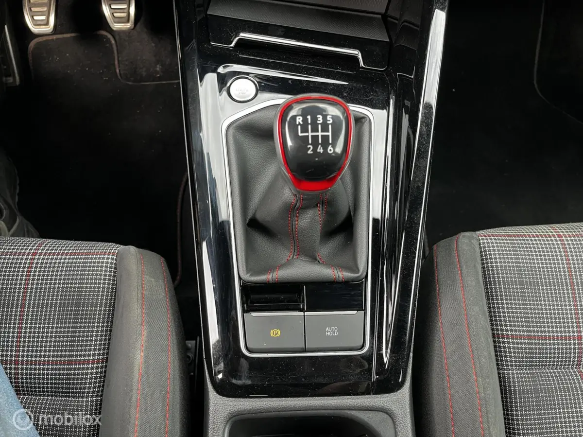 2.0 TSI GTI NAVI/CRUISE/CAMERA/PDC
