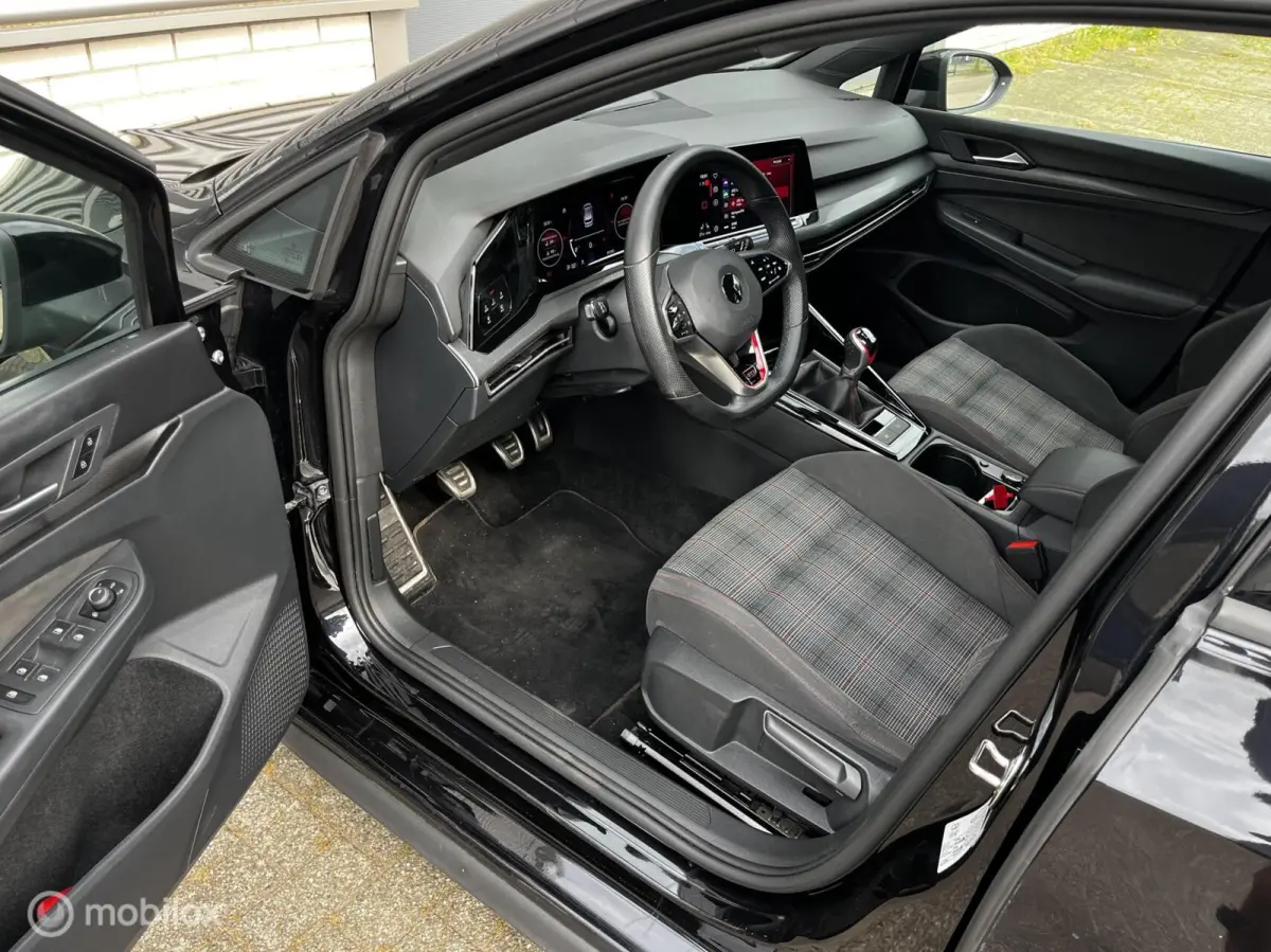 2.0 TSI GTI NAVI/CRUISE/CAMERA/PDC