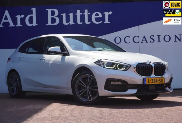 118i Business Edition+Sportline+Led+leder+stoel-verw+Full-navigatie+Parel-White = NL=NIEUWSTAAT !!!