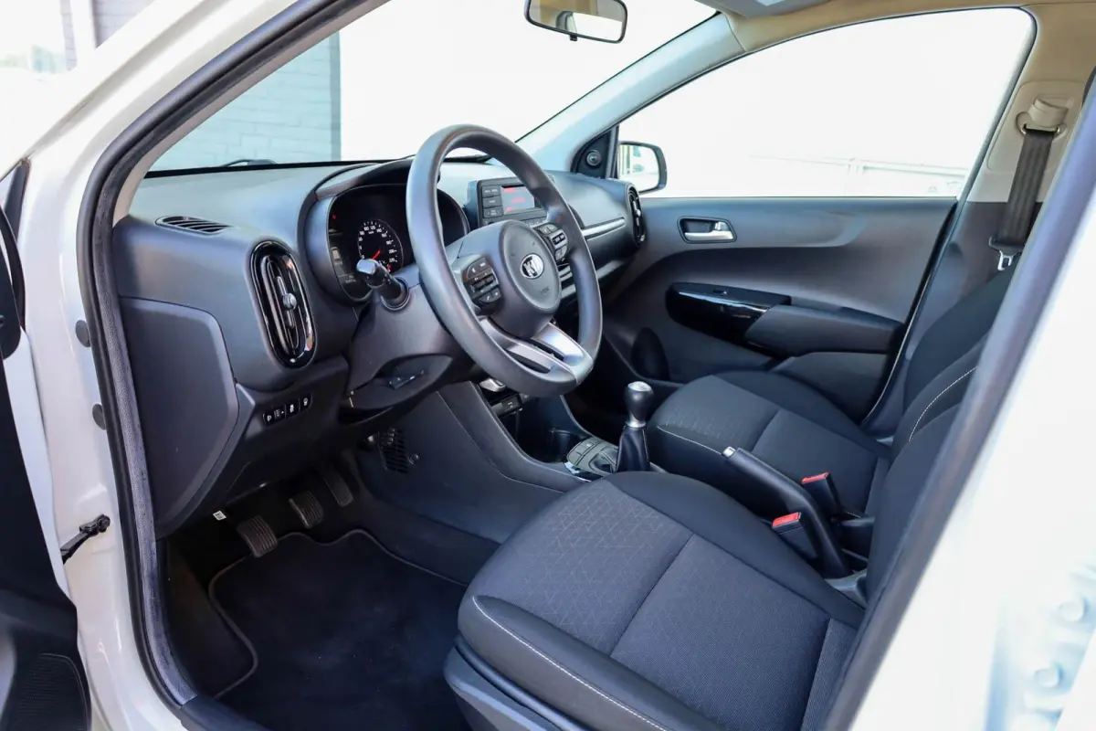 1.0 DPi 67pk ComfortLine 5p | Cruise Control | Bluetooth | DAB