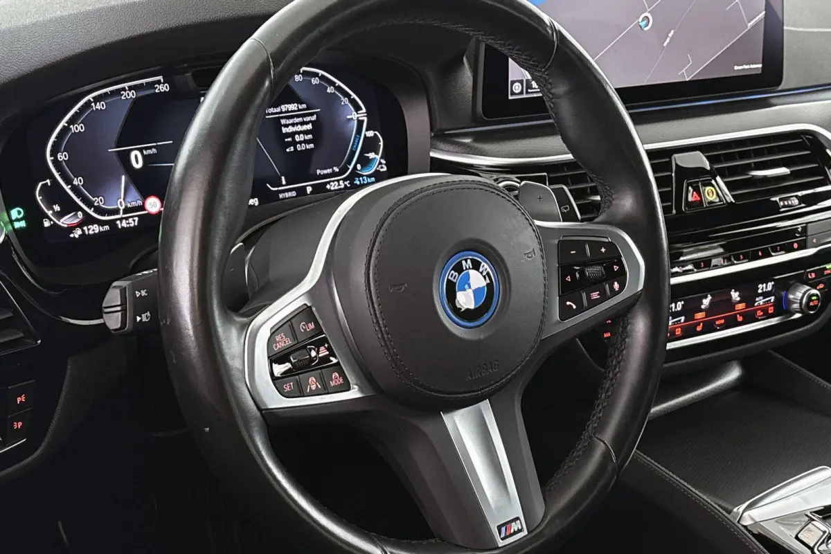 530e M Sport Trekhaak Adaptieve Cruise Control 360 Camera