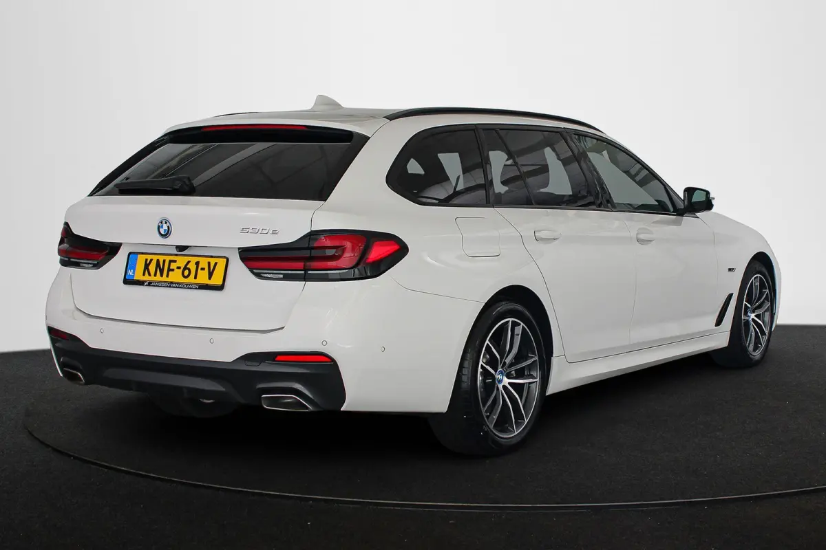 530e M Sport Trekhaak Adaptieve Cruise Control 360 Camera