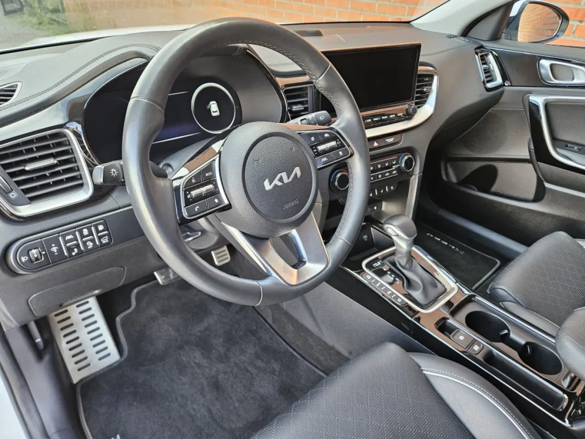 1.6 GDi PHEV ExecutiveLine Nieuw Model Leder Stoelventilatie Car
