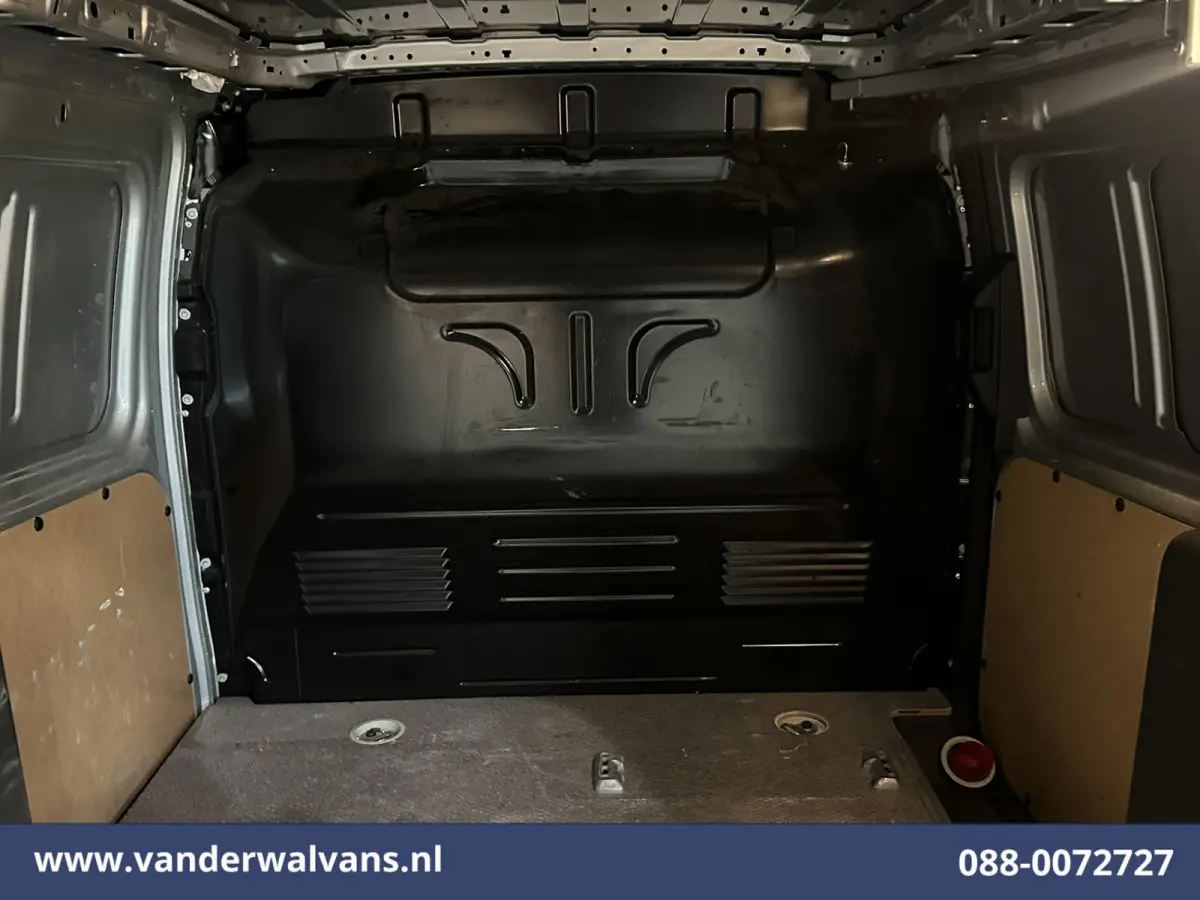 1.5 EcoBlue 100pk L2H1 Euro6 Airco | Camera | Navigatie | Apple Carplay | Android Auto Parkeersensoren, Verwarmde voorruit
