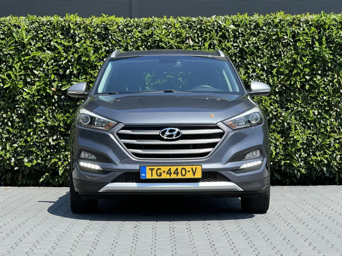 1.6 T-GDi, NAVIGATIE, CAMERA, CLIMATE CONTROL, CRUISE CONTROL, STOELVERWARMING, LED, LICHTMETAAL 19"