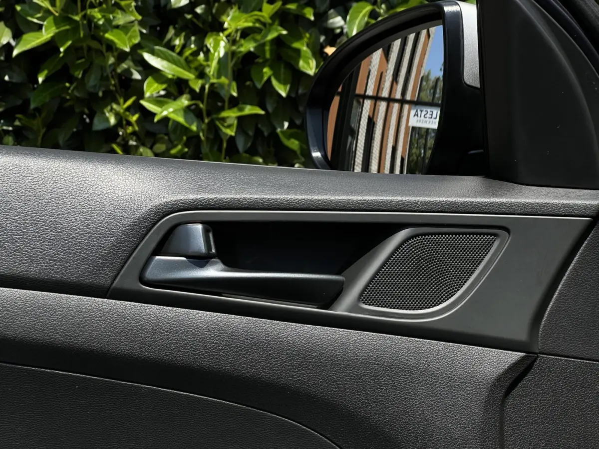 1.6 T-GDi, NAVIGATIE, CAMERA, CLIMATE CONTROL, CRUISE CONTROL, STOELVERWARMING, LED, LICHTMETAAL 19"