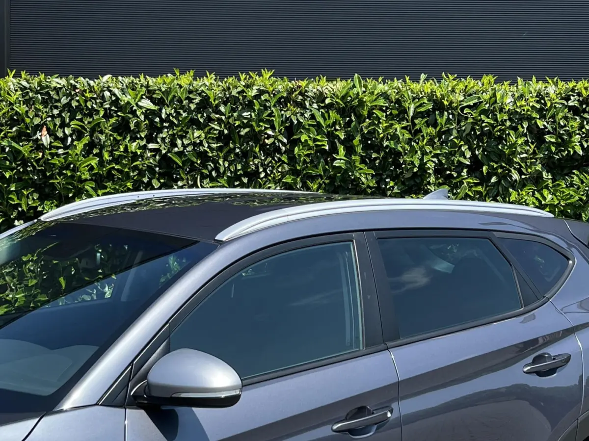 1.6 T-GDi, NAVIGATIE, CAMERA, CLIMATE CONTROL, CRUISE CONTROL, STOELVERWARMING, LED, LICHTMETAAL 19"