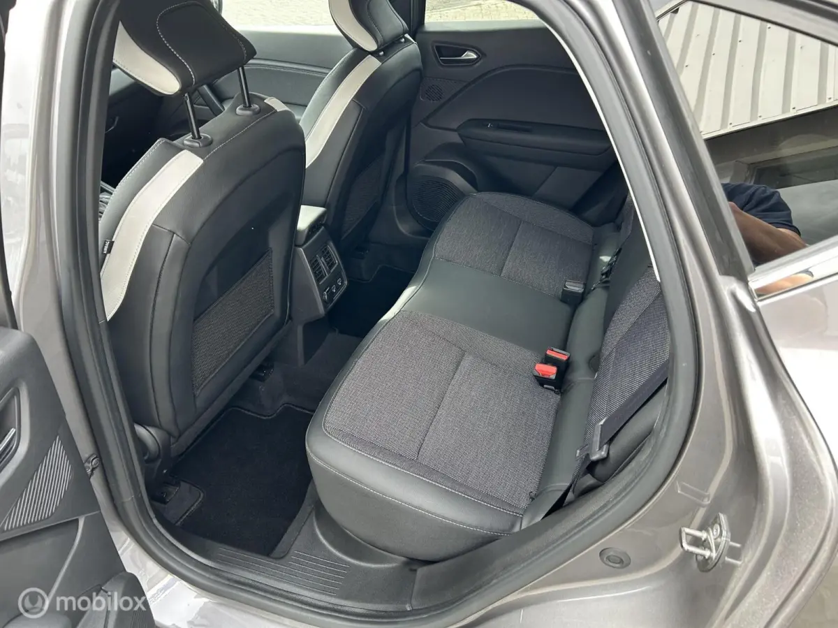 1.6 PHEV First edition