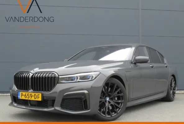 745e High Executive | BTW auto| M-Sport | Laser | Schuifdak | Driving Assist