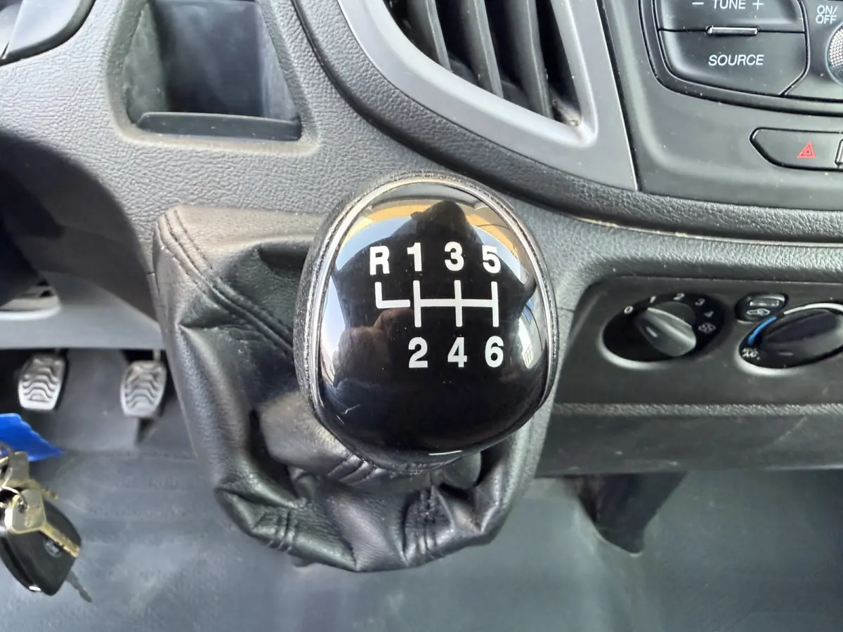 350 2.0 TDCI 130PK Euro 6L2H2 Trend CarPlay/cruise/trekhaak