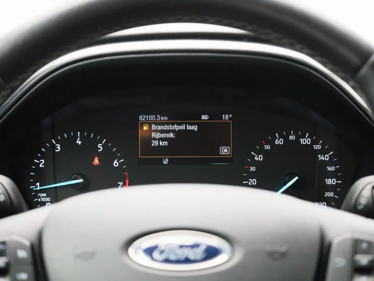 1.0 EcoBoost Titanium | LED | Airco | LMV | Cruise Control | Navi | Apple Carplay/Android Auto |
