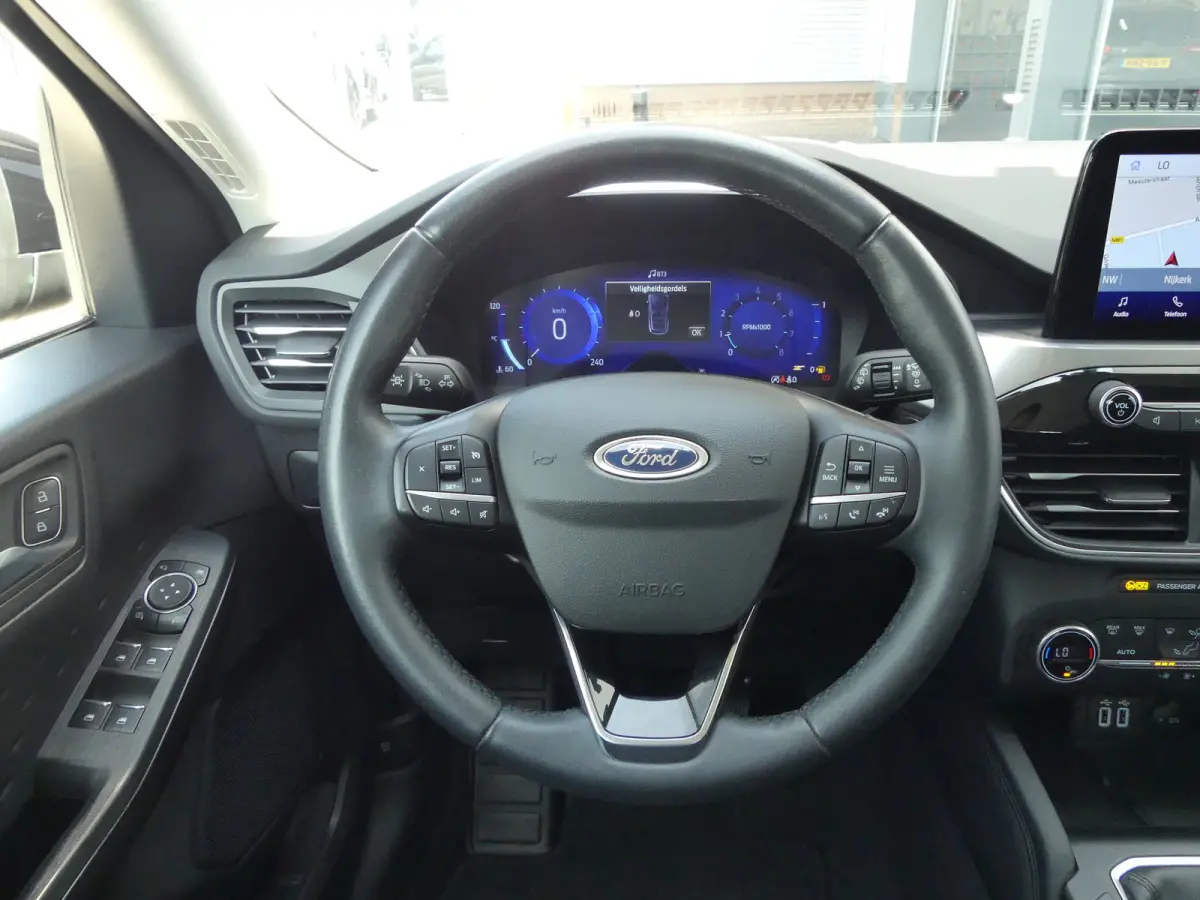 1.5 EcoBoost Titanium | TREKHAAK | CAMERA | PARKEERSENSOREN V+A | APPLE CARPLAY / ANDROID AUTO | NAVI | LMV 17" |