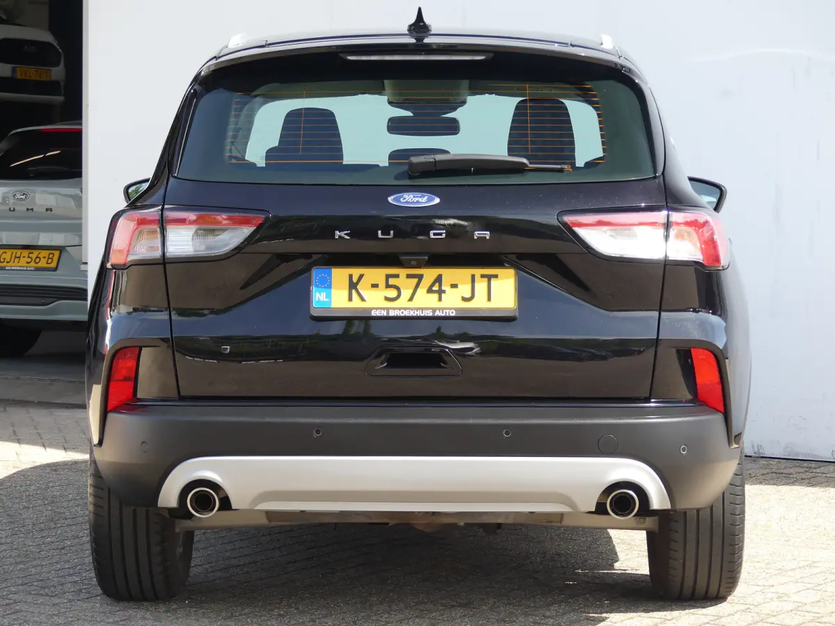 1.5 EcoBoost Titanium | TREKHAAK | CAMERA | PARKEERSENSOREN V+A | APPLE CARPLAY / ANDROID AUTO | NAVI | LMV 17" |