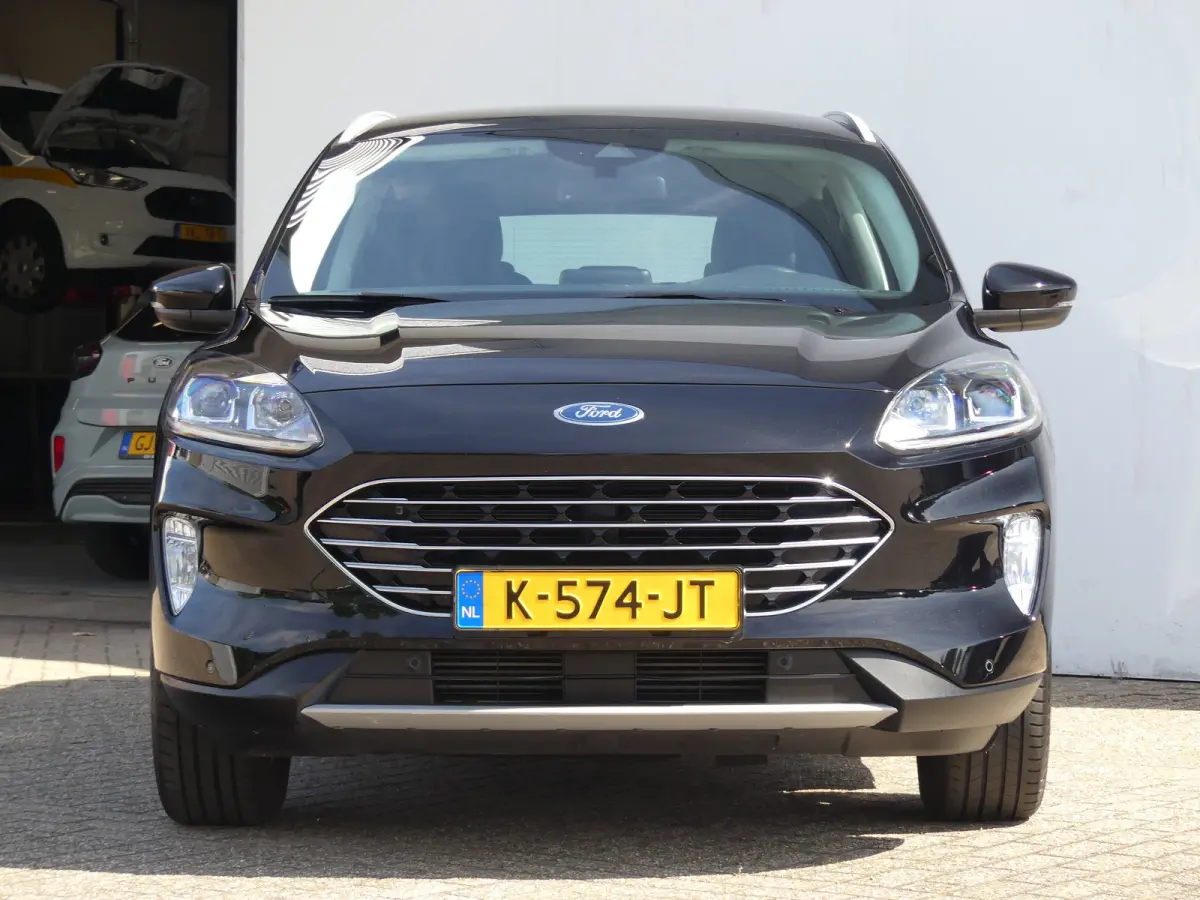 1.5 EcoBoost Titanium | TREKHAAK | CAMERA | PARKEERSENSOREN V+A | APPLE CARPLAY / ANDROID AUTO | NAVI | LMV 17" |