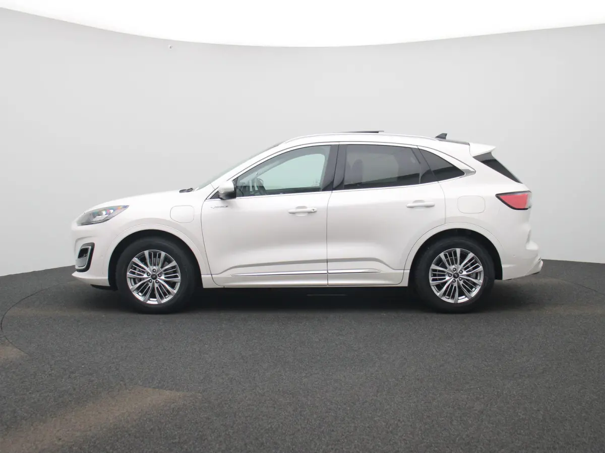 2.5 PHEV Vignale Aut. | Panoramadak | B&O soundsystem | Winterpack | Leder | Camera | Apple carplay | Elek. stoelen + memory